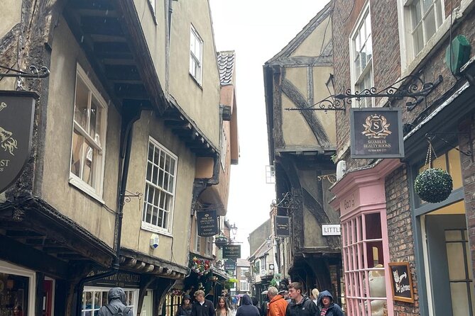 History and Hauntings Self Guided Walking Tour in York with App - The route arc: from Abbey shadows to Clifford’s Tower