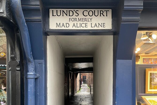 History and Hauntings Self Guided Walking Tour in York with App - Quick practical tips so you get the most out of it