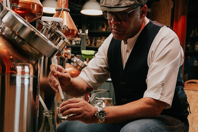 Hooting Owl Distillery York - Distillery Tour & Gin Tasting - Practical tips to make the tasting feel fun, not frantic