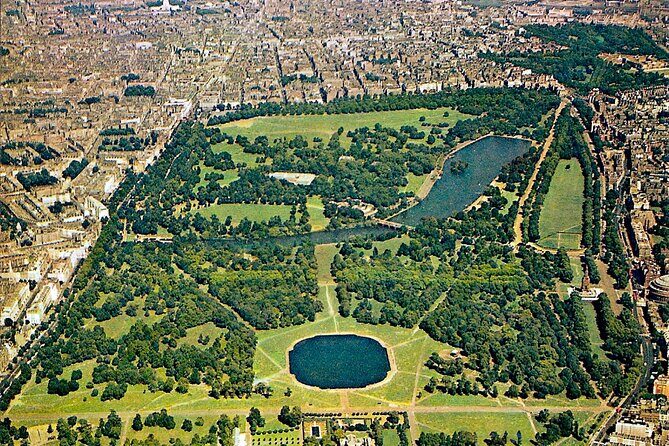 Hyde Park and Kensington Gardens: A Self-Guided Audio Tour - Hyde Park section: Speakers’ Corner, Serpentine Lake, and the war memorial stops