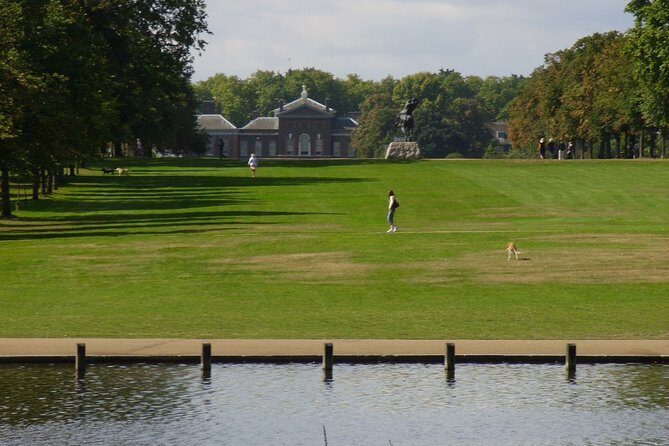 Hyde Park and Kensington Gardens: A Self-Guided Audio Tour - A fair caution: the “park coverage” limitation