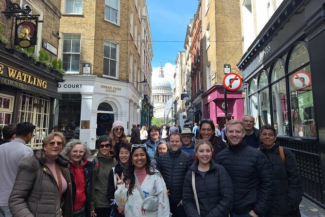 Iconic City of London Walking Tour (Private Group) - Guide quality and group energy: humor that works for ages 12 to 75