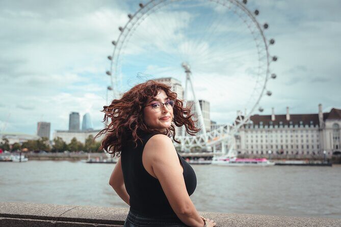 Iconic London Portraits Tour with Expert Local Photographer - Camera-Shy? This Session Is Built for Nervous People