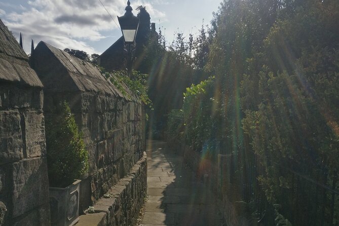 Immersive Murder Mystery in York, A City Treasure Hunt Experience - Pub, steps, and family fit: who will enjoy this most