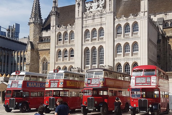 Immersive Treasure Hunt Adventure - City of London's Secrets - Victorian market to ruins: London layers you can walk between