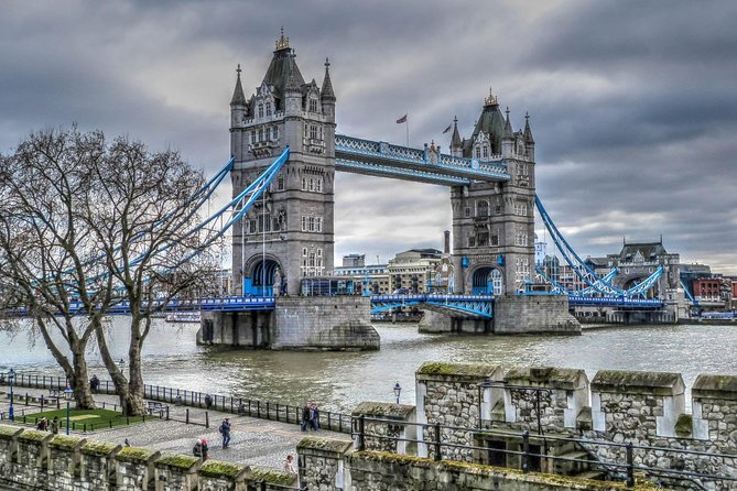 Immersive Treasure Hunt Adventure - City of London's Secrets - How the phone-led clues work (and how to not get stuck)