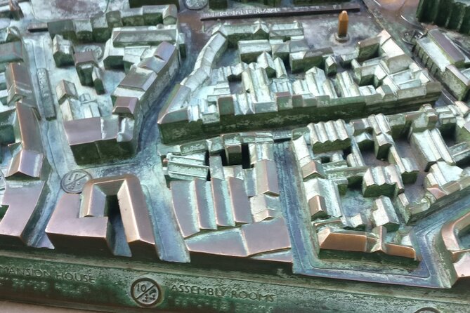 Immersive Treasure Hunt Adventure in York - Outdoor Escape Room - Starting at Constantine the Great: How the Phone Treasure Hunt Works
