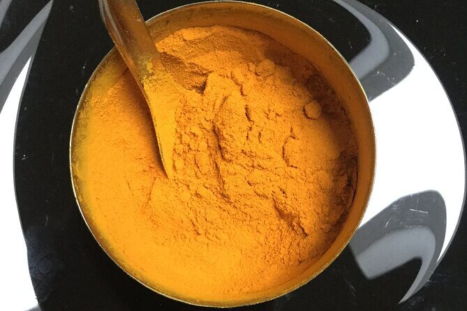 Indian Cooking Masterclass in London - Cooking with Monisha Bharadwaj: author, chef, and teacher mode