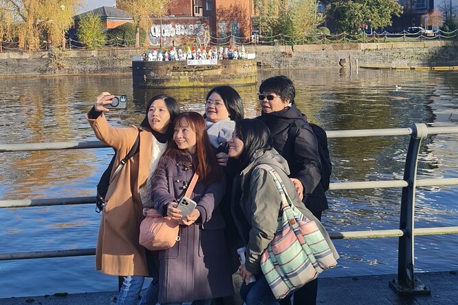 Inspirational guided walking tour of Media City & The Quays - Quick hits before you go