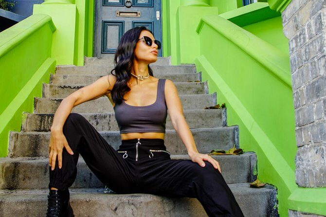 Instagrammable photos in Notting Hill - Why the small group size matters more than you think