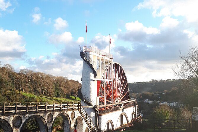 Isle of Man Discovery Tour with experienced Driver Guide - Peel: ancient castle backdrop and a sea-life spotting mindset