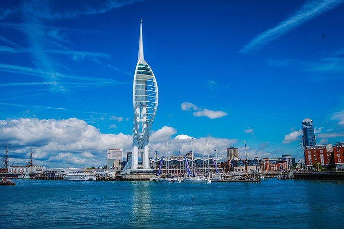 Isle of Wight - Day Tour from Brighton - The return ferry from Fishbourne at 18:20: how the late day feels