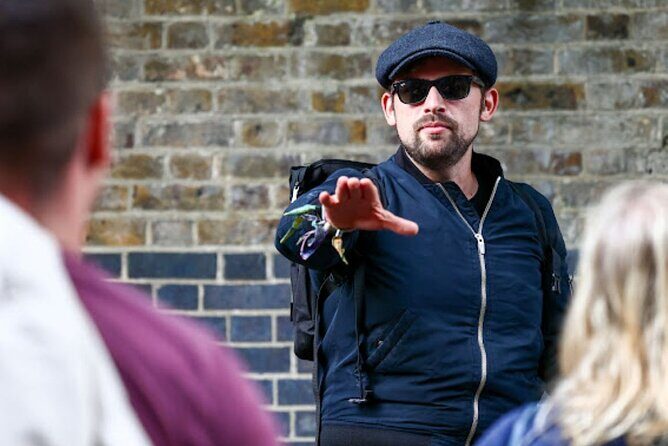 Jack the Ripper and Victorian London Beyond the Shadows - Braham Street meetup at 7:30 pm: timing and getting oriented