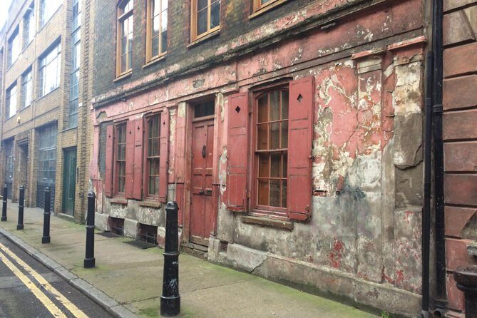 Jack the Ripper Private Day Time Walking Tour - Should you book?