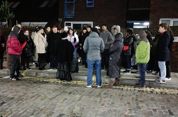 Jack the Ripper Tour Whitechapel - Stop 6: The letters outside 6 Puma Court