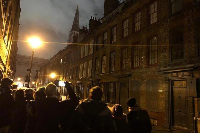 Jack the Ripper Walking Tour with Expert Ripperologist - Petticoat Lane to Goulston Street: police boundaries and the one clue