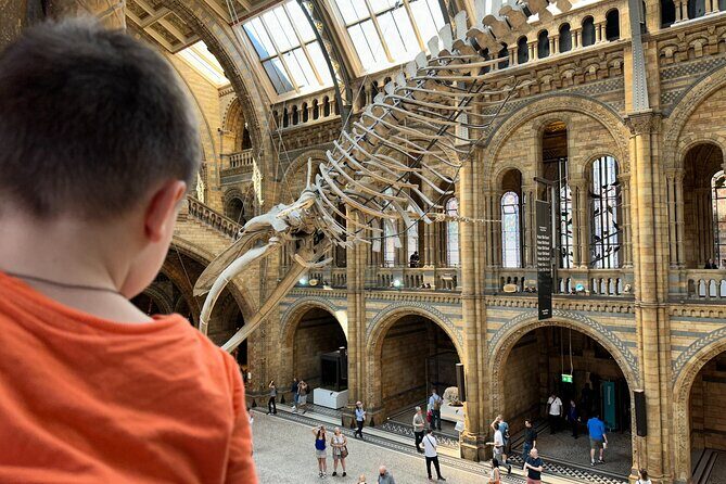 Kid-Friendly Natural History Museum & Dinosaurs Private Guided Tour in London - The smart reason families choose a guided NHM route