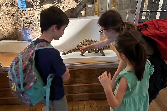 Kid-Friendly Natural History Museum & Dinosaurs Private Guided Tour in London - Exhibition Road meeting point and timed entry that actually saves time