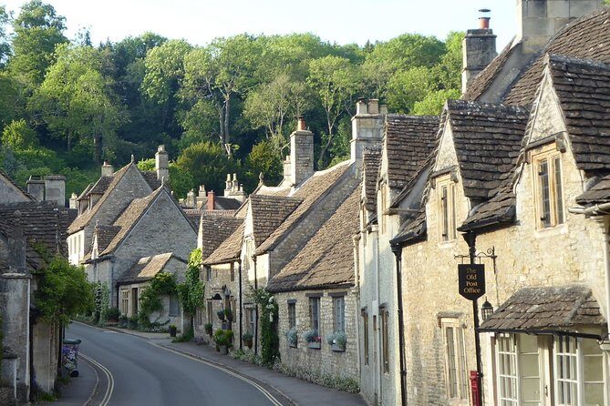 Lacock and Castle Combe - Afternoon Private Tour - Castle Combe and Cream Tea: A Proper Cotswolds Break