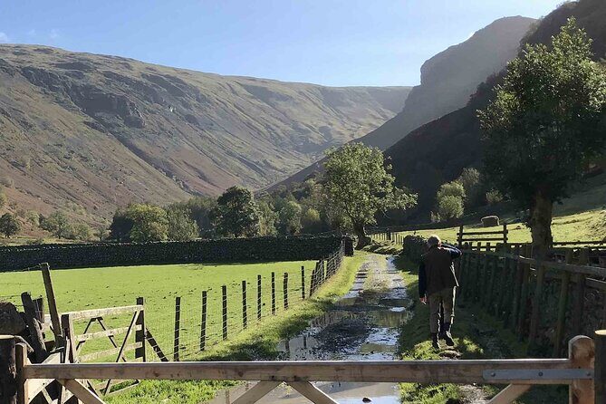 Lake District Landscapes: A Self-Guided Audio Drive from Keswick - Stop 1: Keswick at Skiddaw’s edge to start strong