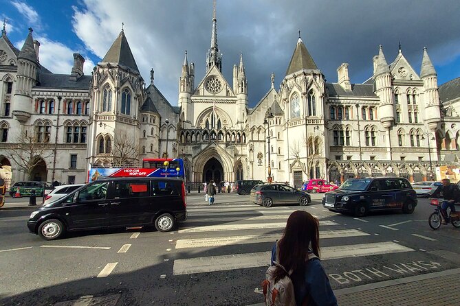 Lawyers' London: Courts of Justice & Inns of Court Walking Tour - Royal Courts of Justice: stepping from London streets into power