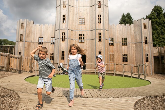 Leeds Castle Admission - Ultimate Explorer Tickets - Bird of prey, falconry displays, and seasonal extras