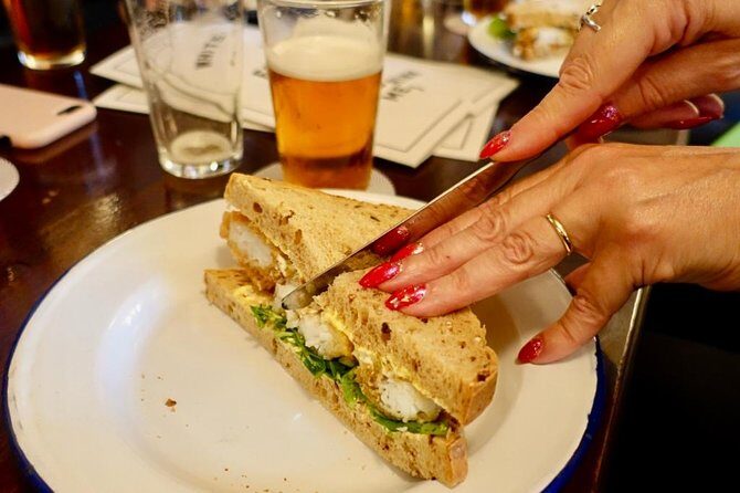 Leeds 'Hidden Gems' Food Tour - Meeting point at Queens Hotel, finish near the train station