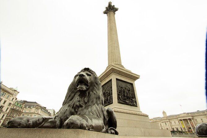 Lights, Camera, London: The Movie Locations Walking Tour - St Paul’s and the Millennium Bridge: the city’s angles that cameras love