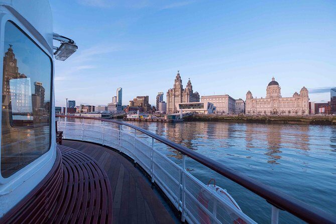 Liverpool: 50-Minute Mersey River Cruise - Winter cold, summer noise, and photo-friendly habits