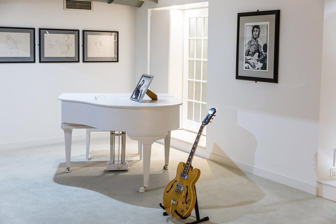 Liverpool and The Beatles Day Tour from London - The Beatles Story: audio-guided museum time that actually connects dots