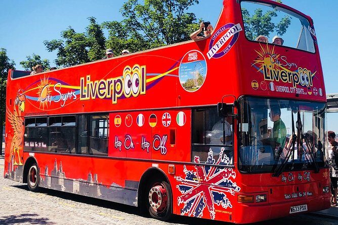 Liverpool: "Blue Route" - City & Beatles Tour - City sights first: from a quirky pub to major cathedrals