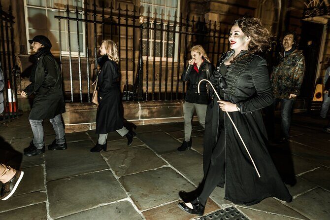 Liverpool Hidden History and Dead House Evening Walking Tour - Why a 7 pm Liverpool walk fits the Dead House mood