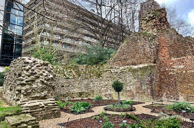 Londinium's Footprint: Explore London's Roman wall on a self-guided audio tour - A church with scars: medieval roots, the WWII Blitz, and a 1990s IRA bombing