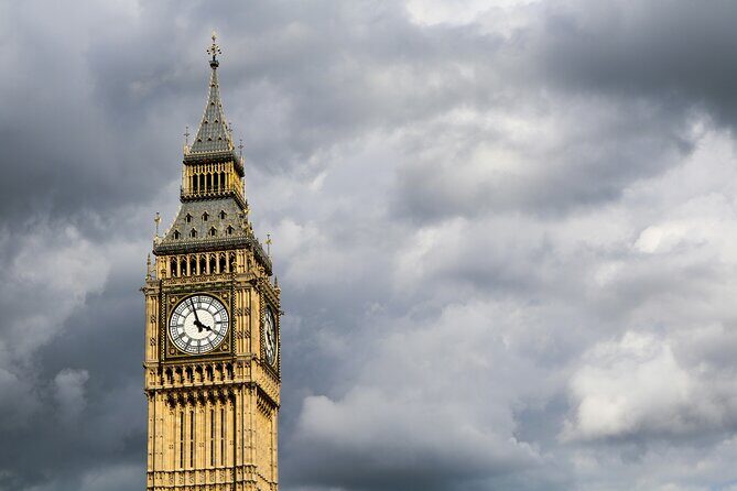 London 4 Hour Private Car Tour Hotel Pick Up and Drop Off - Your ride: Mercedes comfort, onboard WiFi, and fewer headache minutes