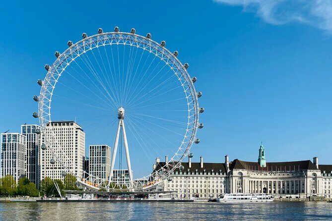 London 4 Hour Private Car Tour Hotel Pick Up and Drop Off - Big Ben, Westminster Abbey, and a Thames bridge view