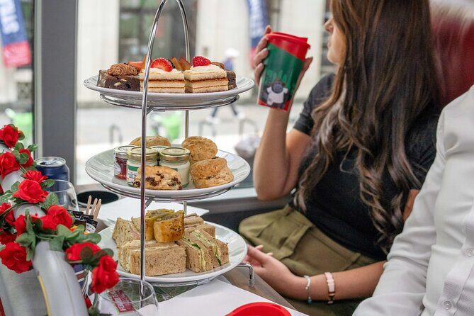 London: Afternoon Tea Bus Tour with Prosecco & London Eye Option - The highlight reel: what you’ll remember