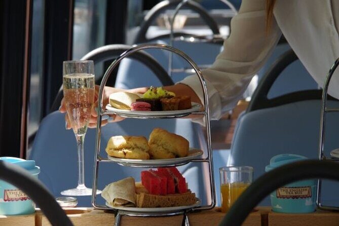 London Afternoon Tea Bus with Panoramic Tour - Where the London Afternoon Tea Bus starts (and why location matters)