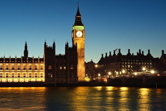 London Big Bus Evening Sightseeing Tour by Open-Top Bus - Westminster and Big Ben Night Views from the Upper Deck