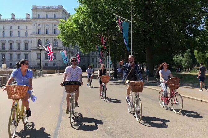 London Bike Tour: Landmarks, Secret Gems, Pub Stop & Street Art - Cleopatra’s Needle, the London Eye, and the ride under Big Ben