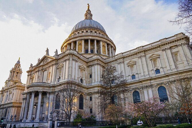 London Blitz Walking Tour: Explore City of London Wartime History - Key Highlights Worth Marking on Your Map