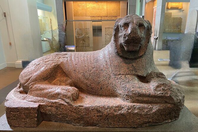 London: British Museum Audio Guide & Small Group Entry - Downloading the audio guide: QR code, your phone, and your headphones