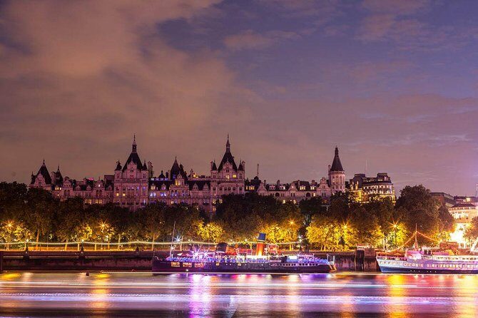 London by Night Independent Sightseeing Tour with Private Driver - South Bank at night: a free stop with easy atmosphere