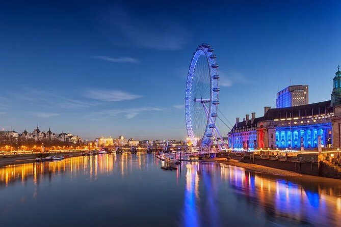 London by Night private Tour - The 3-Hour Thames Loop: Piccadilly, Trafalgar Square, Soho, Chelsea