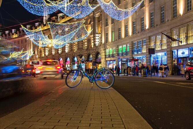 London Christmas Lights Bike Tour with Local Guide - Riding at night in London: traffic stress is real, but bike lanes help