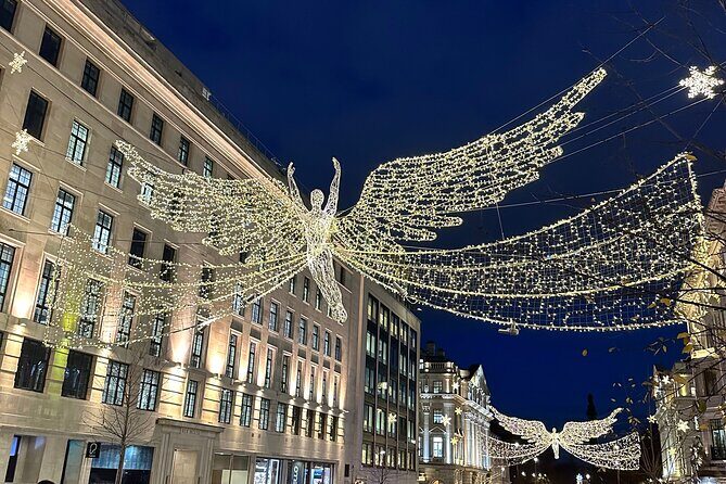 London Christmas Lights Guided Tour With Christmas Music - Price and value: is $40.97 worth it for 1h45?