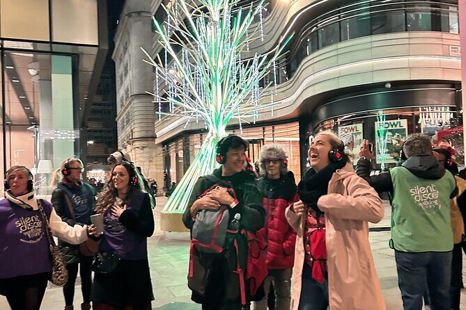 London Christmas Lights Guided Tour With Christmas Music - Leicester Square: when the lights feel like a Christmas market