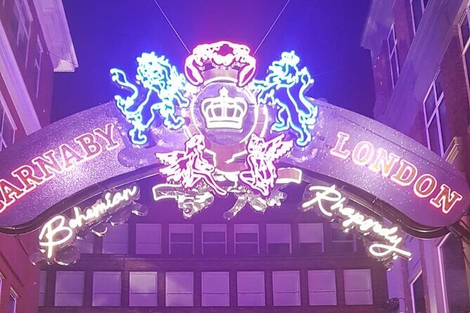 London Christmas Lights Private Tour by Traditional Black Cab - Holiday Shopping Streets: Getting Close Without a Huge Walk