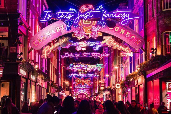 London Christmas Lights Private Walking Tour - Why this route starts at the Royal Opera House and ends near Piccadilly