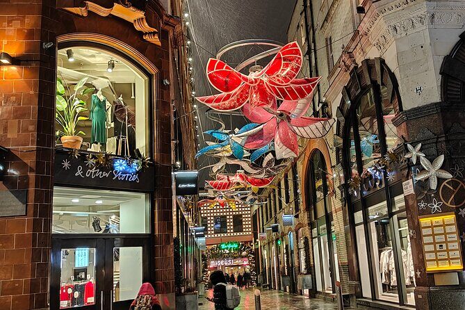 London Christmas Sparkle Private Walking Tour - Who This Tour Suits Best (and When It Might Feel Too Much)
