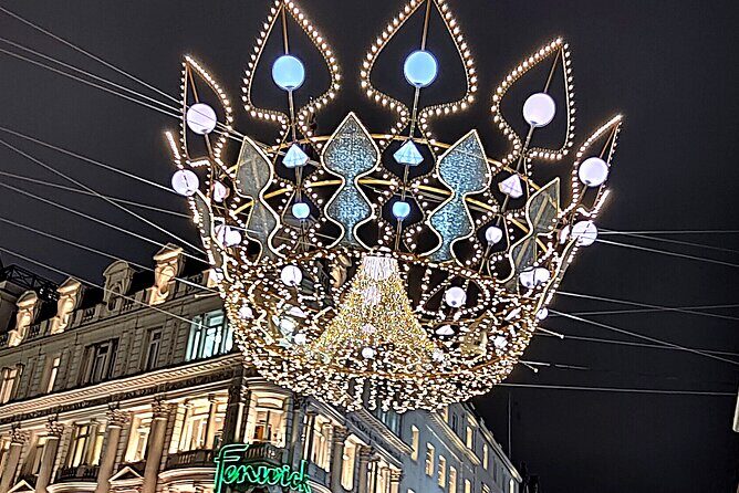 London Christmas Sparkle Private Walking Tour - Oxford Street and Bond Street: Big-Name Lights With a Real Past